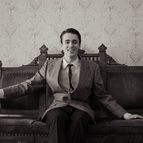 Meet your Posher, Max - Picture 4 of 15